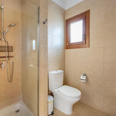 Aphrodite Premium Ii Apartment
