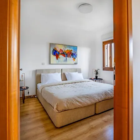 Aphrodite Premium Ii דירה *