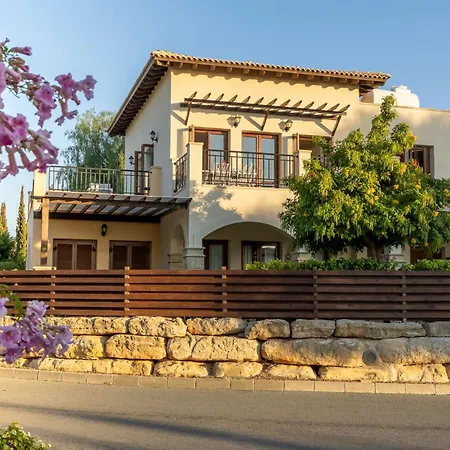 דירה Aphrodite Premium Ii קוקליה