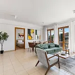 Aphrodite Premium Ii Apartment